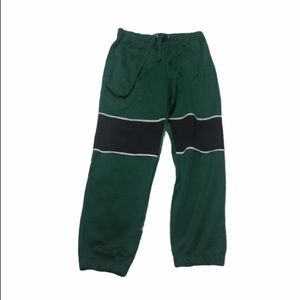 Forever 21 cute green&black Joggers